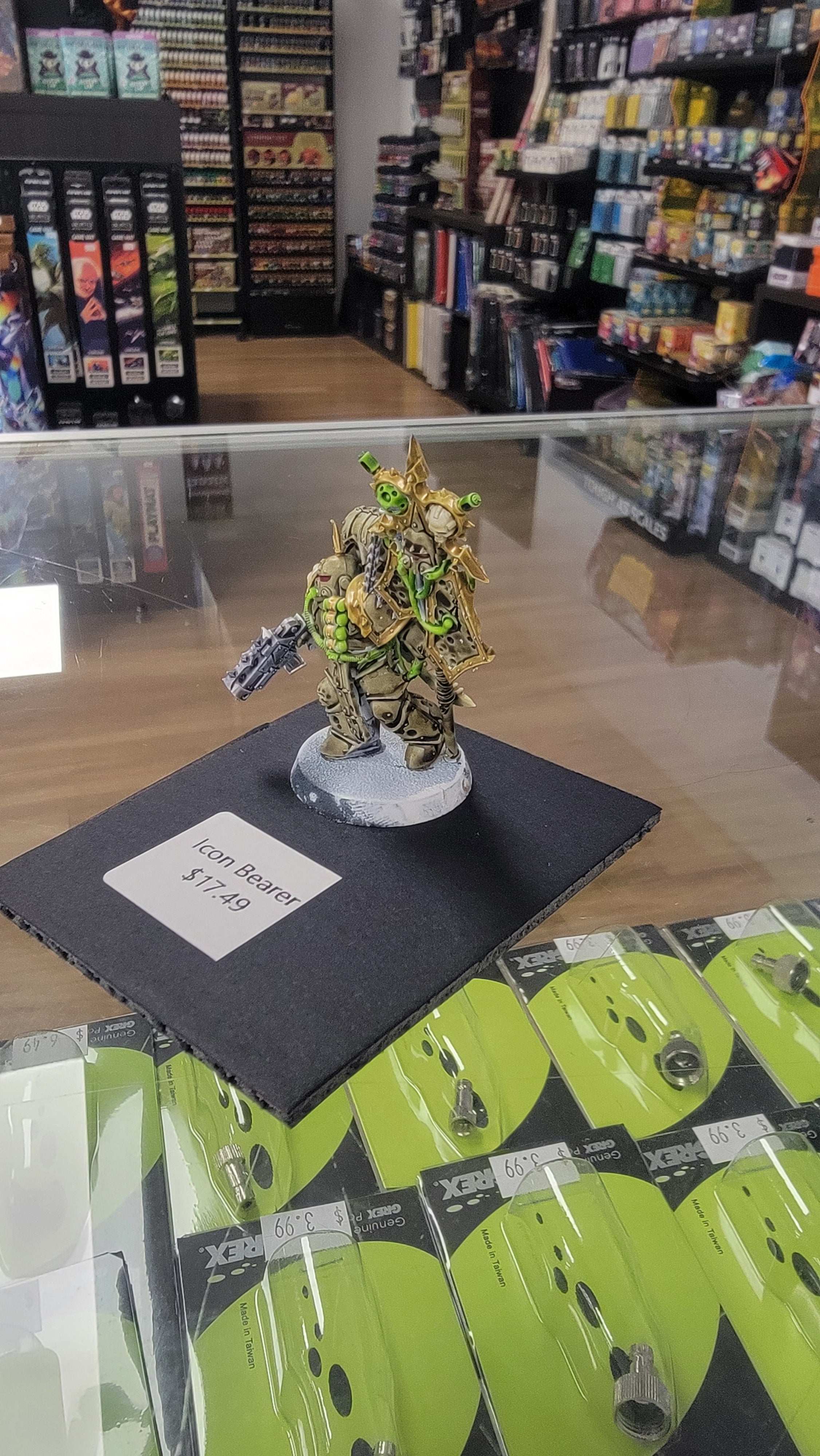 Used Death Guard Icon Bearer | Gear Gaming Fayetteville