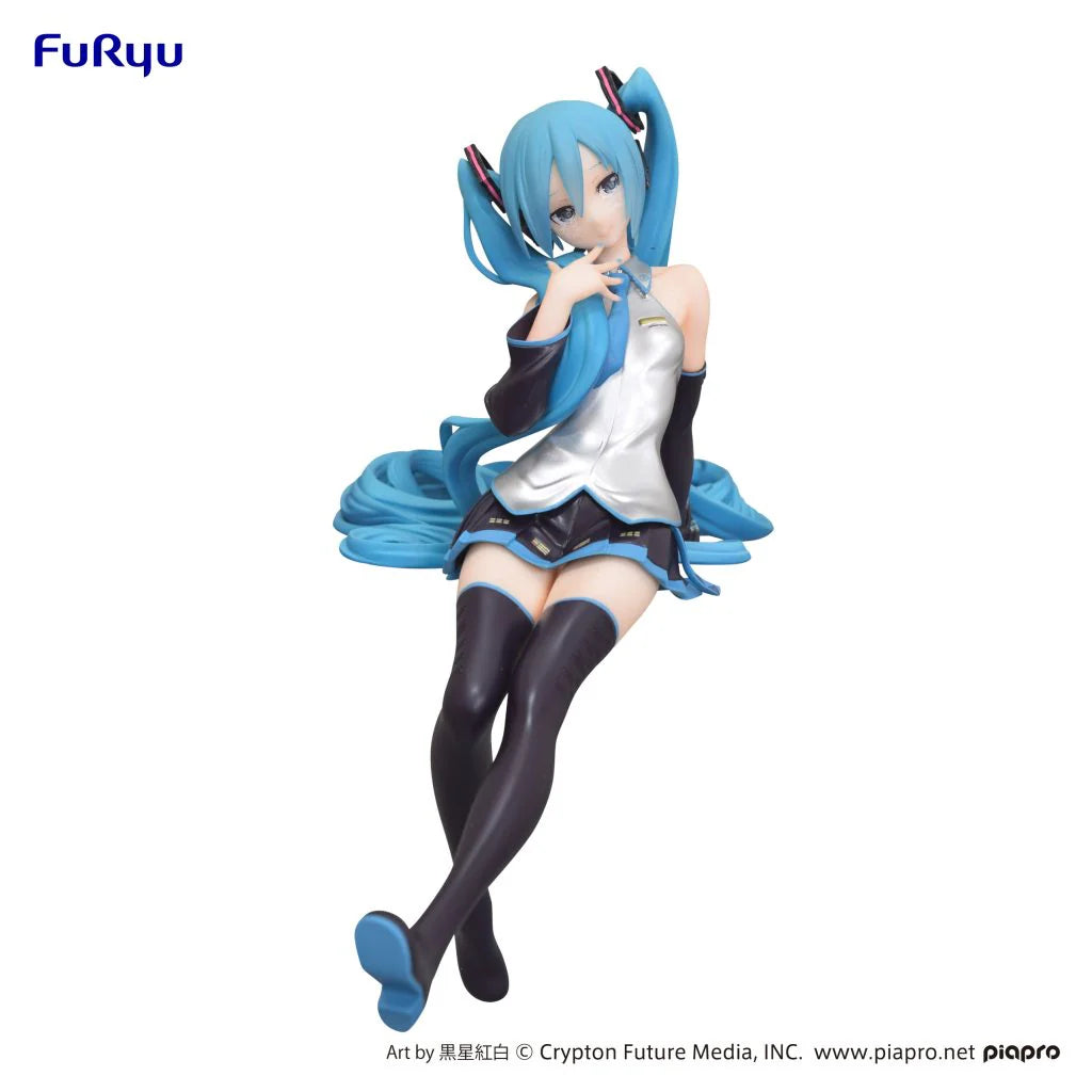 Furyu USA - Hatsune Miku Noodle Stopper Figure -Kuroboshi Kouhaku ver. | Gear Gaming Fayetteville